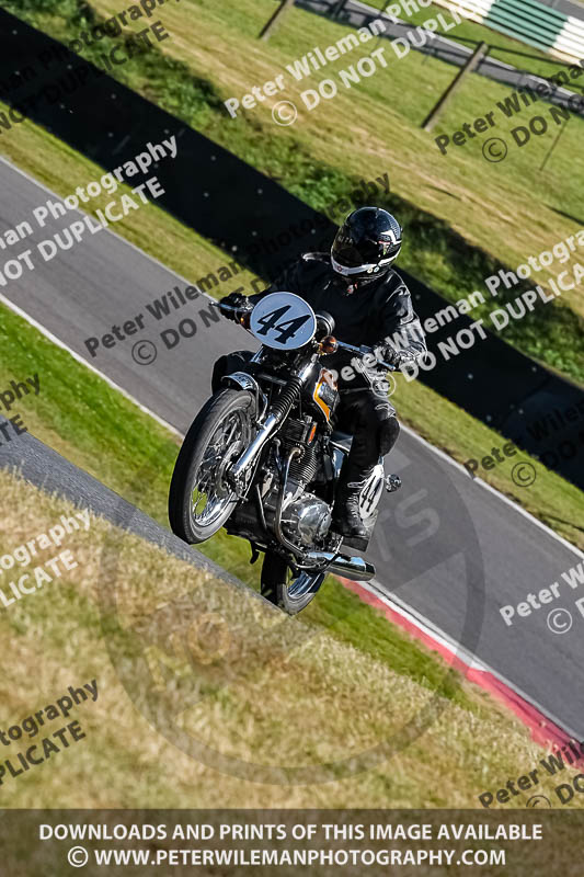cadwell park;cadwell park photographs;cadwell trackday photographs;enduro digital images;event digital images;eventdigitalimages;peter wileman photography;racing digital images;trackday digital images;trackday photos